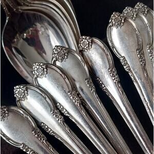 ANTIQUE/VINTAGE 1948 REMEMBRANCE SILVERPLATE FLATWARE! SVC 8+ 3 SERVERS, 51 PCS!